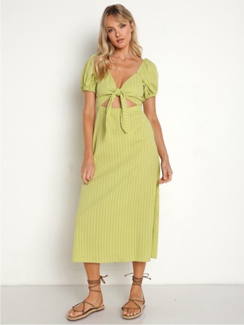 Show Me Your Mu Mu Gabrielle Tie-Front Smocked Stretch Pear Green Midi Dress L